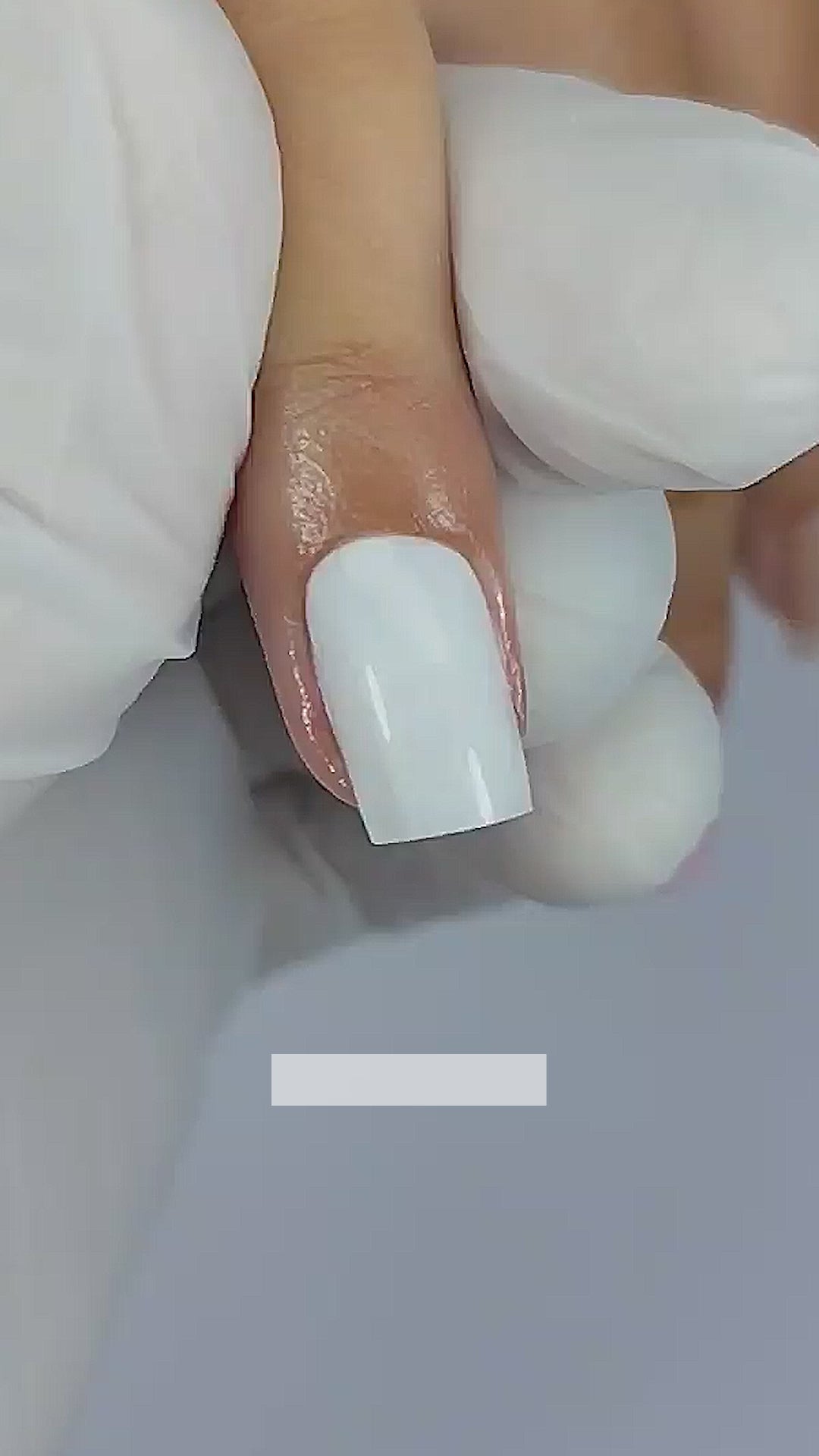 Carregar vídeo: BIB - gradivni gel u bočici, mliječno bijeli 15 ml